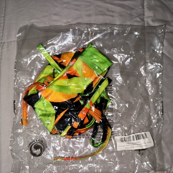 PrettyLittleThing
Orange With Green Leaves Print Bikini Bottom with Skirt - Picture 2 of 3